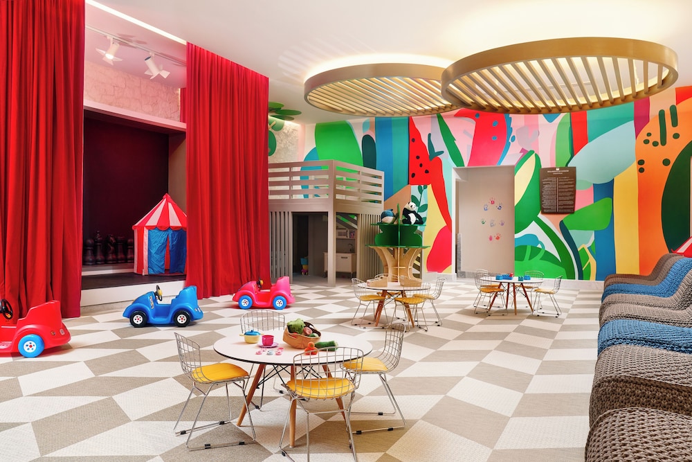 Children's play area - indoor