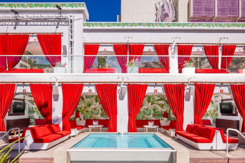 Rooftop pool