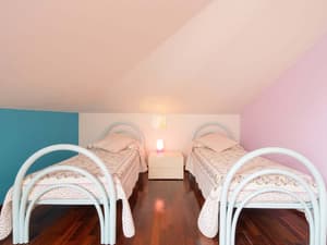 thumbnail: Room amenity