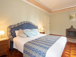 thumbnail: Room amenity