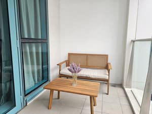 thumbnail: Balcony