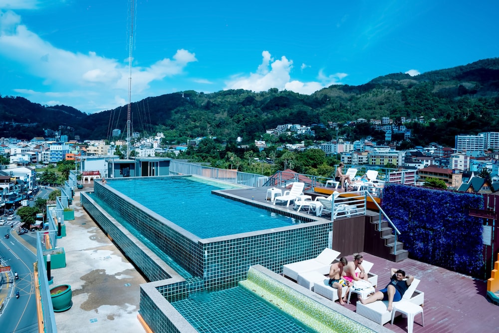 Rooftop pool