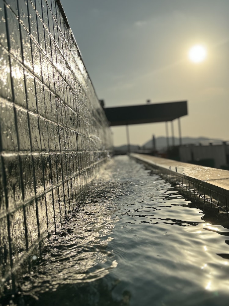 Rooftop pool