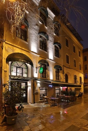 thumbnail: Exterior