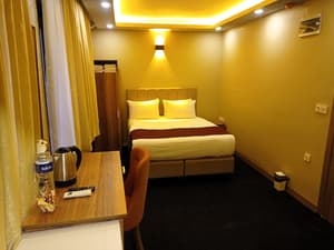 thumbnail: Room