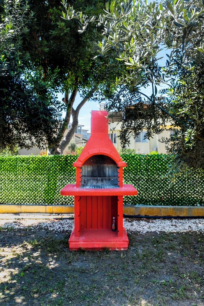 BBQ/picnic area