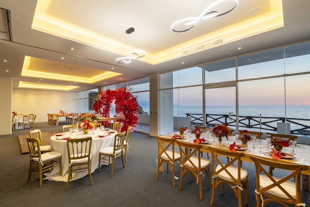 Indoor wedding