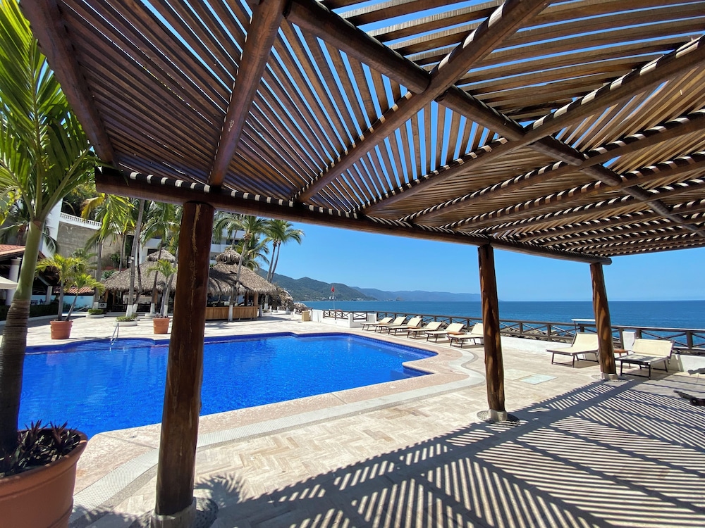Sundeck