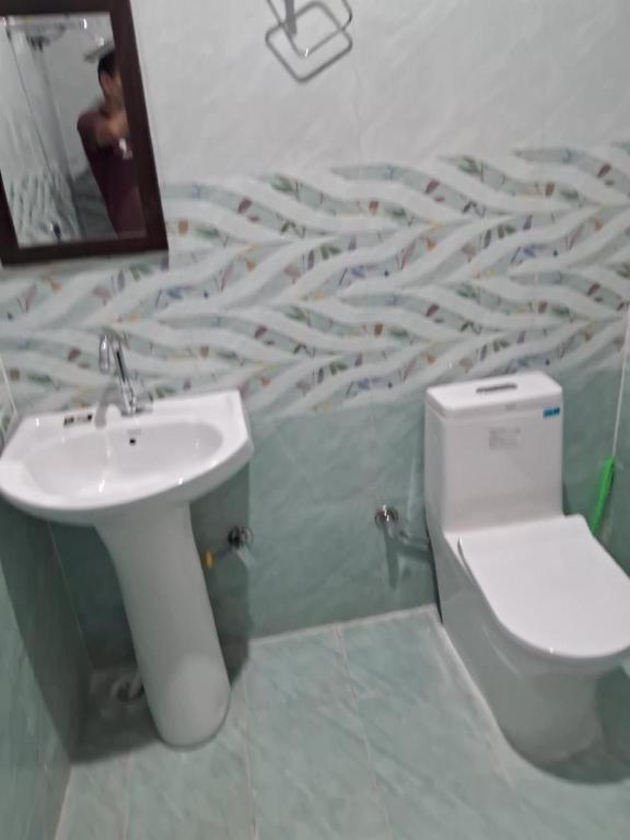 1a4e95cb11cf1e8c42668c1e8787a340.jpg