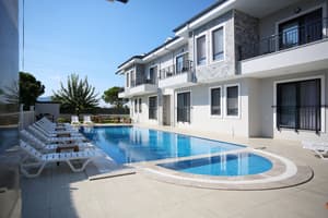 thumbnail: Exterior