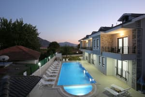 thumbnail: Exterior