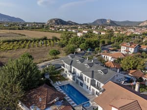 thumbnail: Exterior