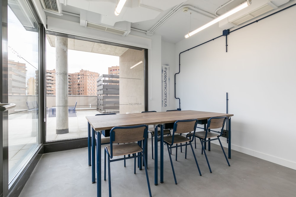 Meeting facility