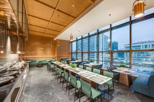 thumbnail: Restaurant