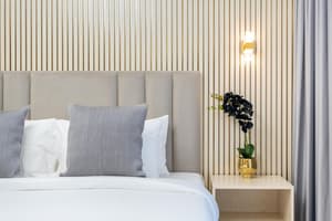 thumbnail: In-room dining