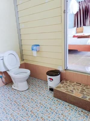 thumbnail: Bathroom