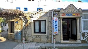 thumbnail: Exterior