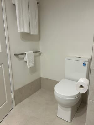 thumbnail: Bathroom