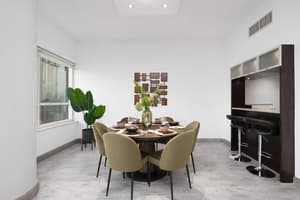 thumbnail: Dining room