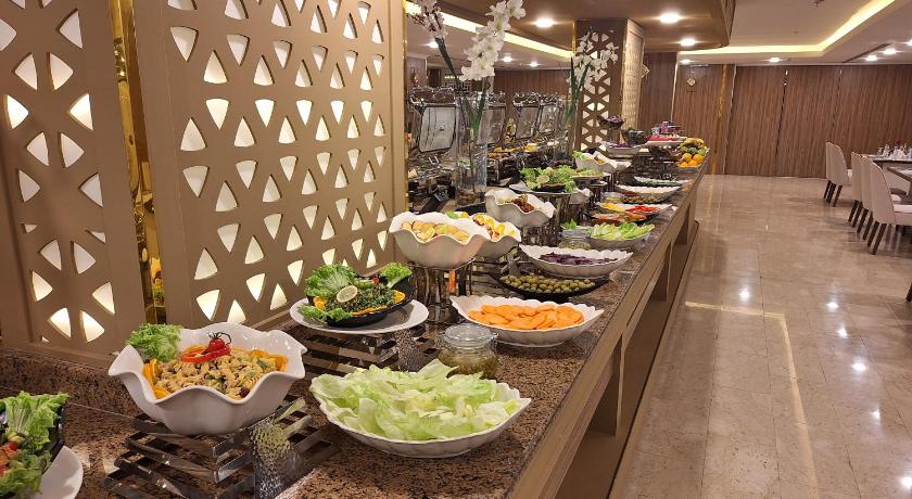 Restaurant-cafeteria