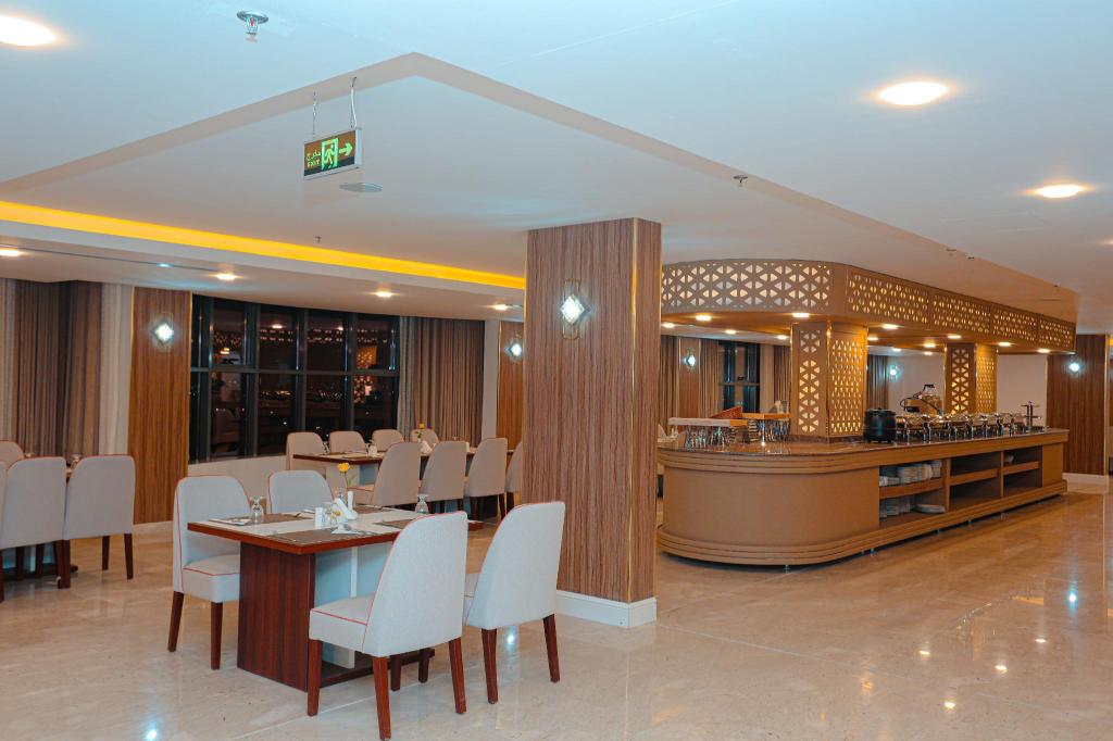 Restaurant-cafeteria