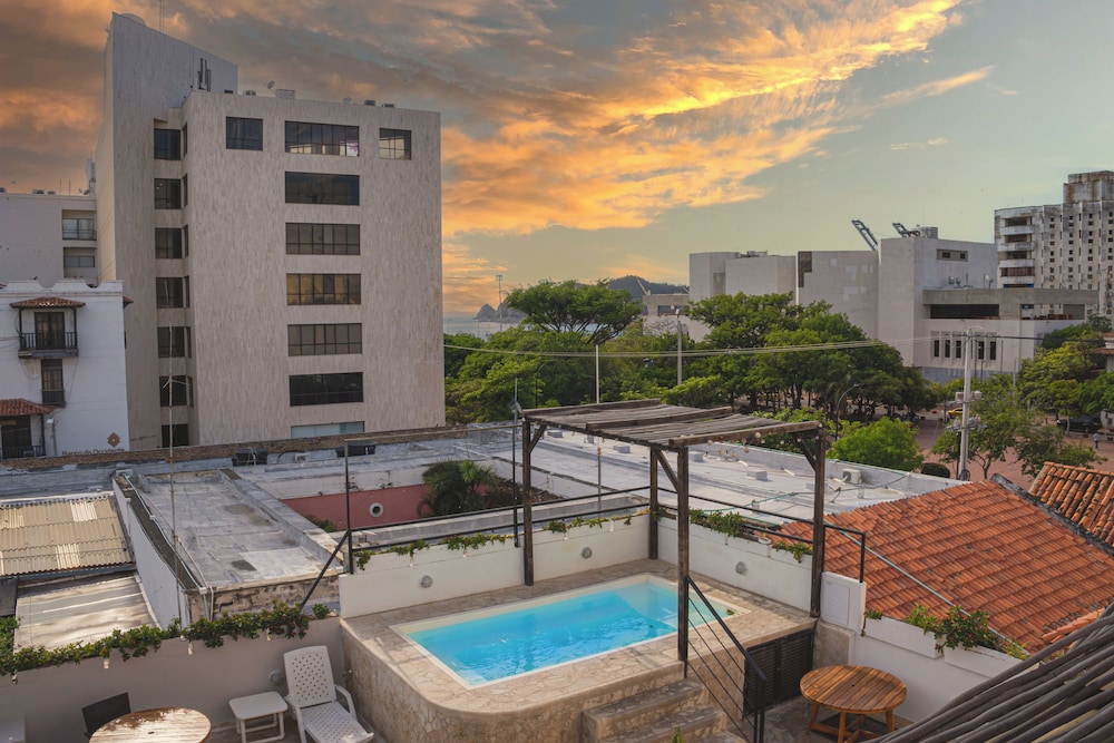 Rooftop pool