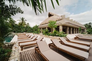 thumbnail: Exterior