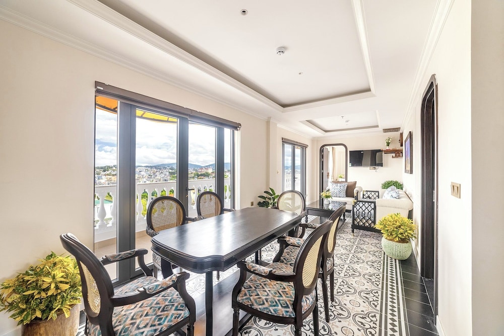 In-room dining