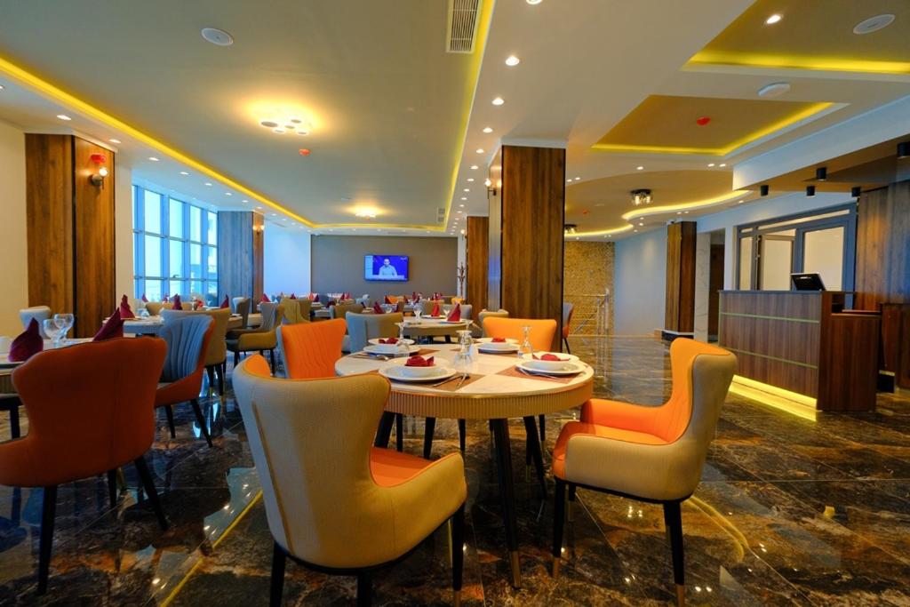 Restaurant-cafeteria