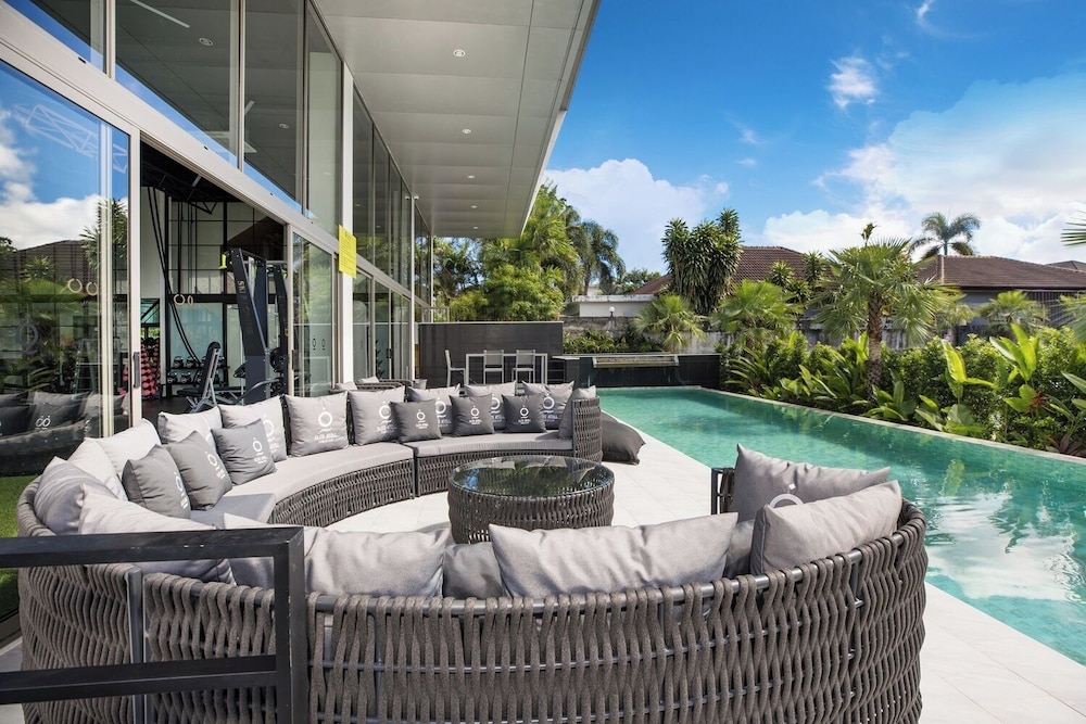 Rooftop pool