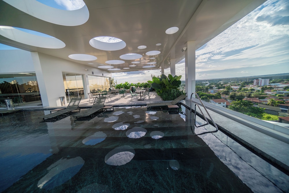 Rooftop pool