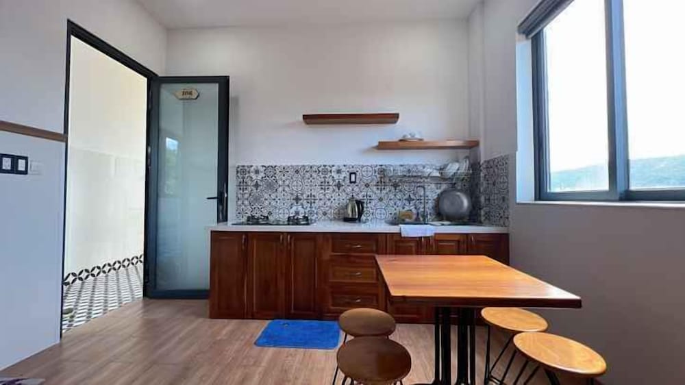 Private kitchenette