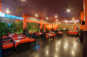 thumbnail: Restaurant