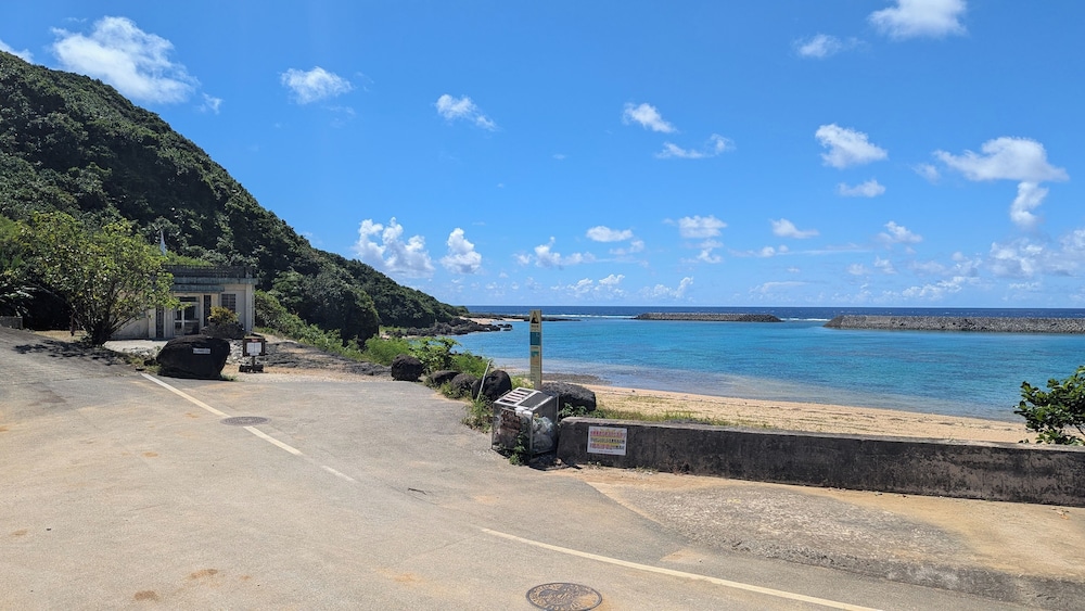 Beach/ocean view