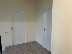 thumbnail: Interior entrance