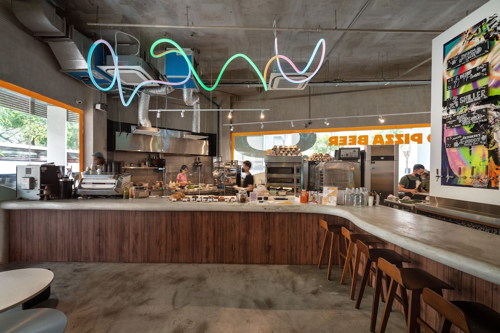 Restaurant-cafeteria