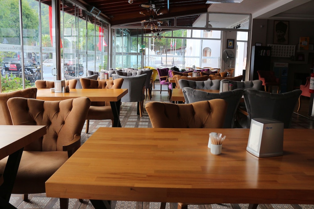 Restaurant-cafeteria