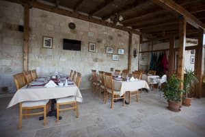 thumbnail: Restaurant