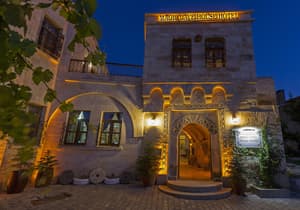 thumbnail: Front of property - evening/night