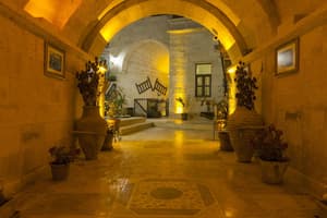 thumbnail: Property entrance