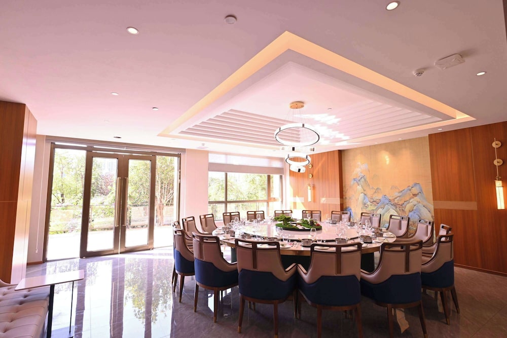 Restaurant-cafeteria