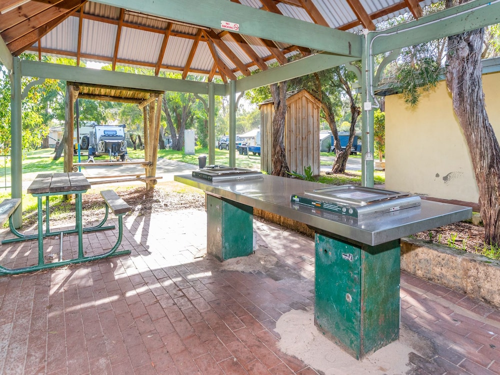 BBQ/picnic area