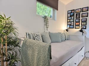 thumbnail: Interior