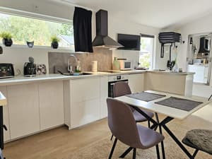 thumbnail: Interior