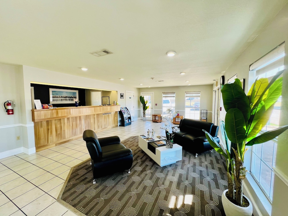 Check-in/check-out kiosk