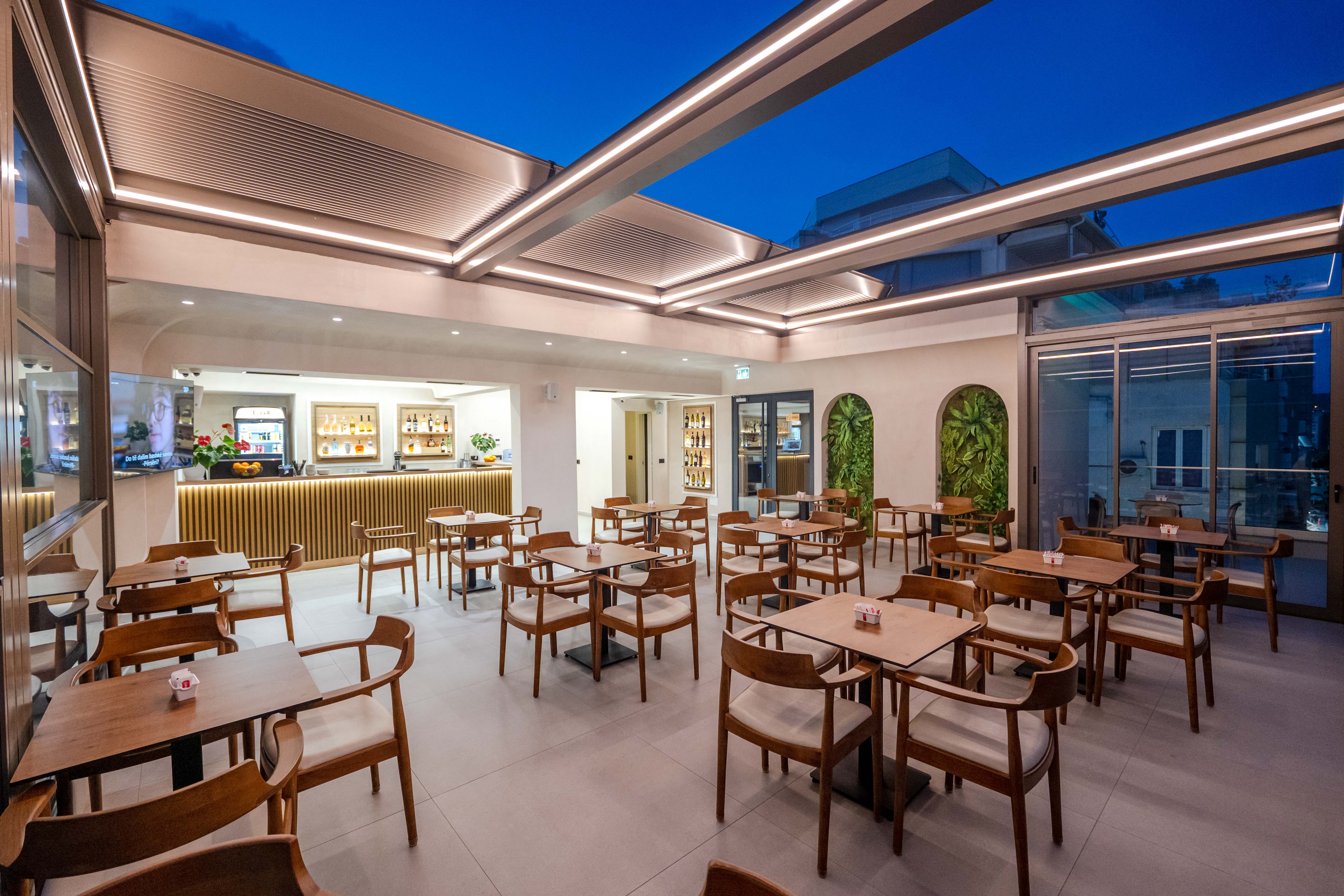 Restaurant-cafeteria