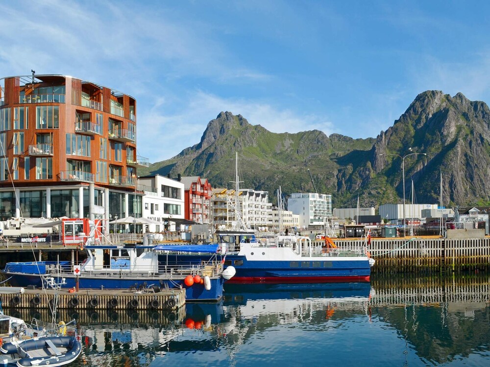 Marina