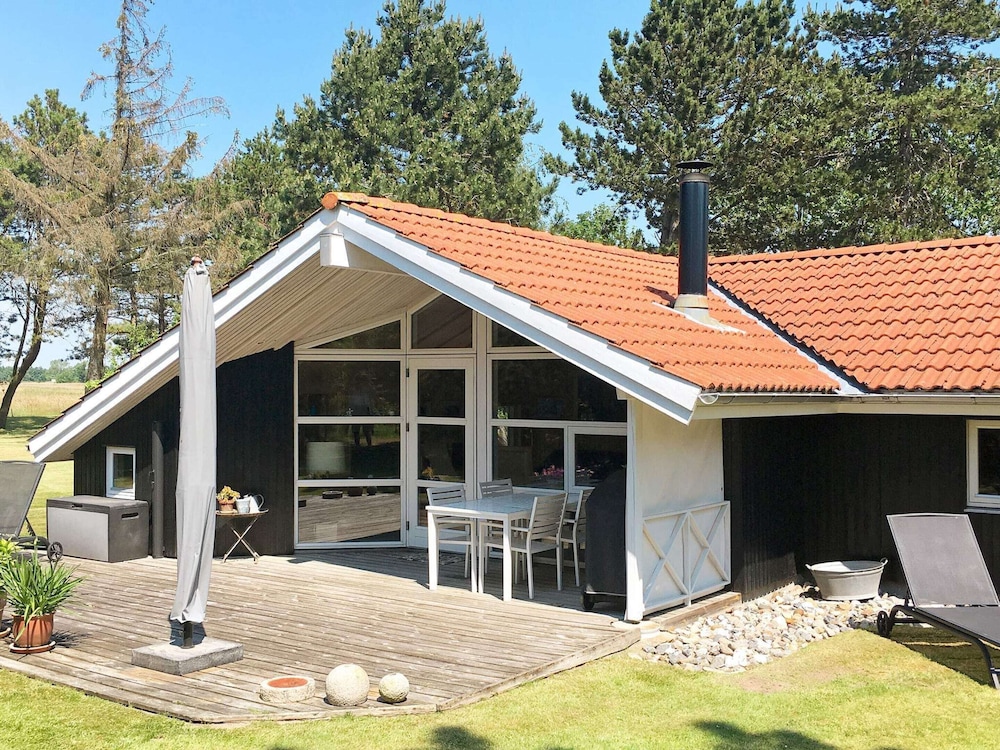 Primary image
