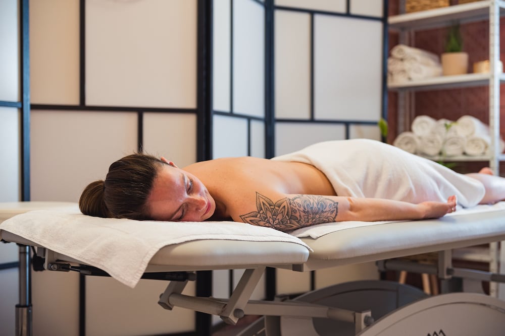 Massage in accommodation