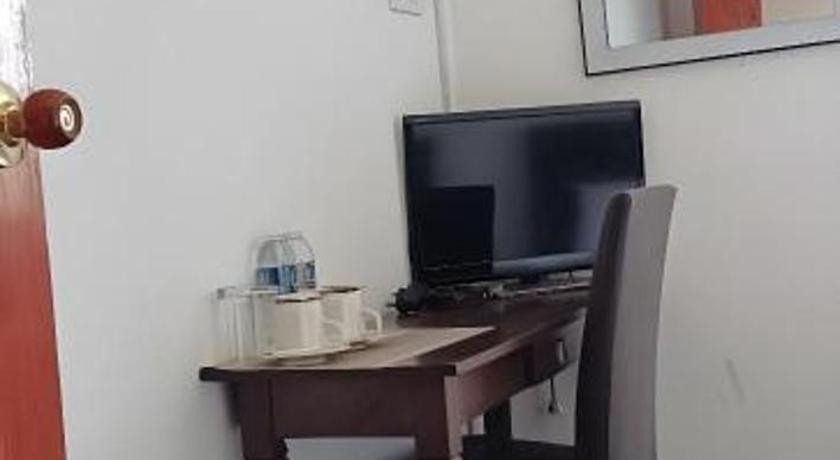 883787686.jpg